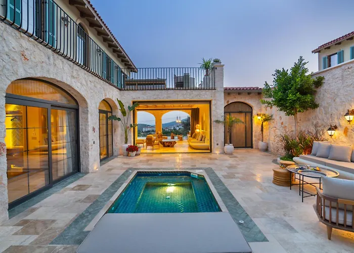 Thalia, A Joyful Serenity Unmasked * Kaş