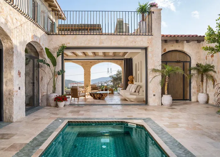 Villa Thalia, A Joyful Serenity Unmasked Kaş