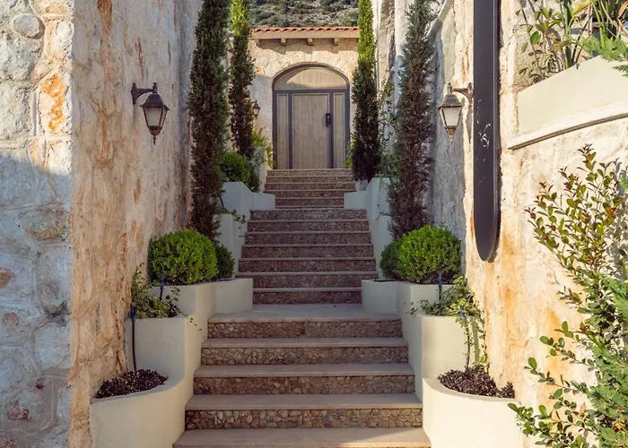 Villa Thalia, A Joyful Serenity Unmasked *