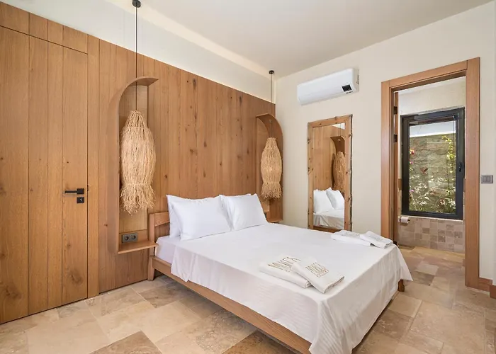 Thalia, A Joyful Serenity Unmasked Villa *